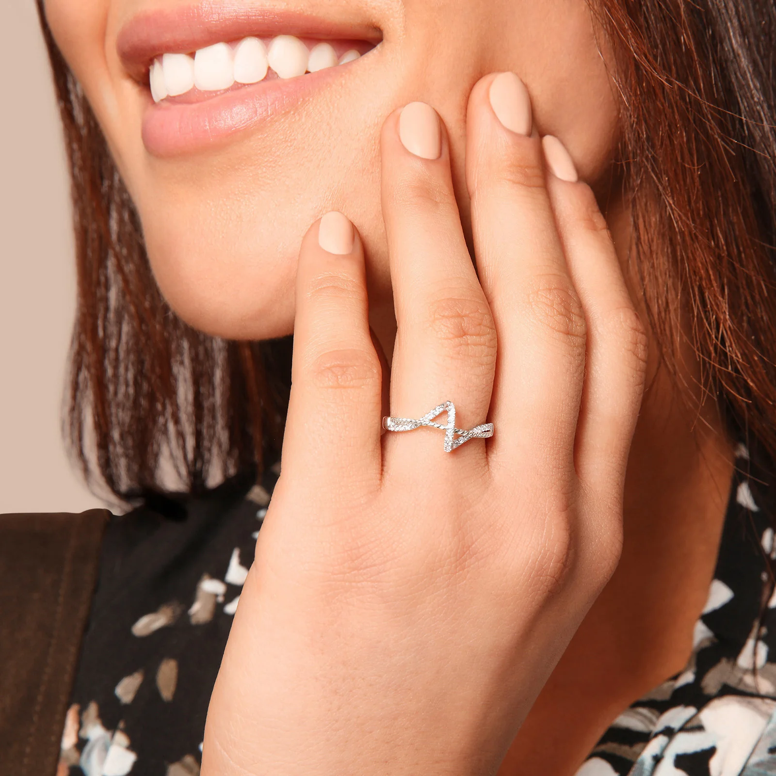 Diamond Wave Ring in 14kt White Gold - Image 5