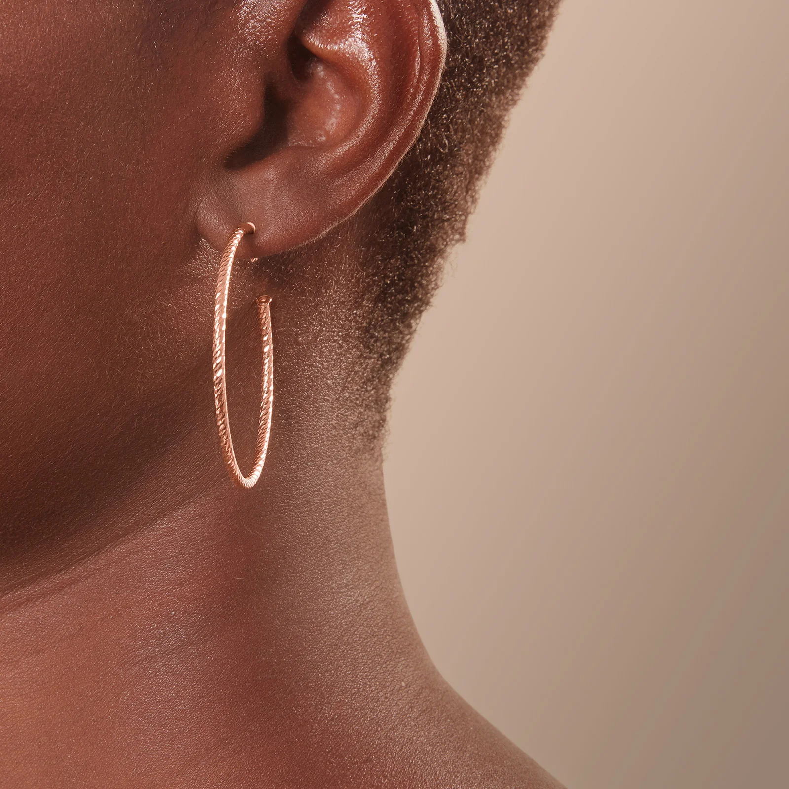 Rose Gold Plated 925 Sterling Silver 1.7-Inch Diamond Cut Hoop Earrings - Image 5
